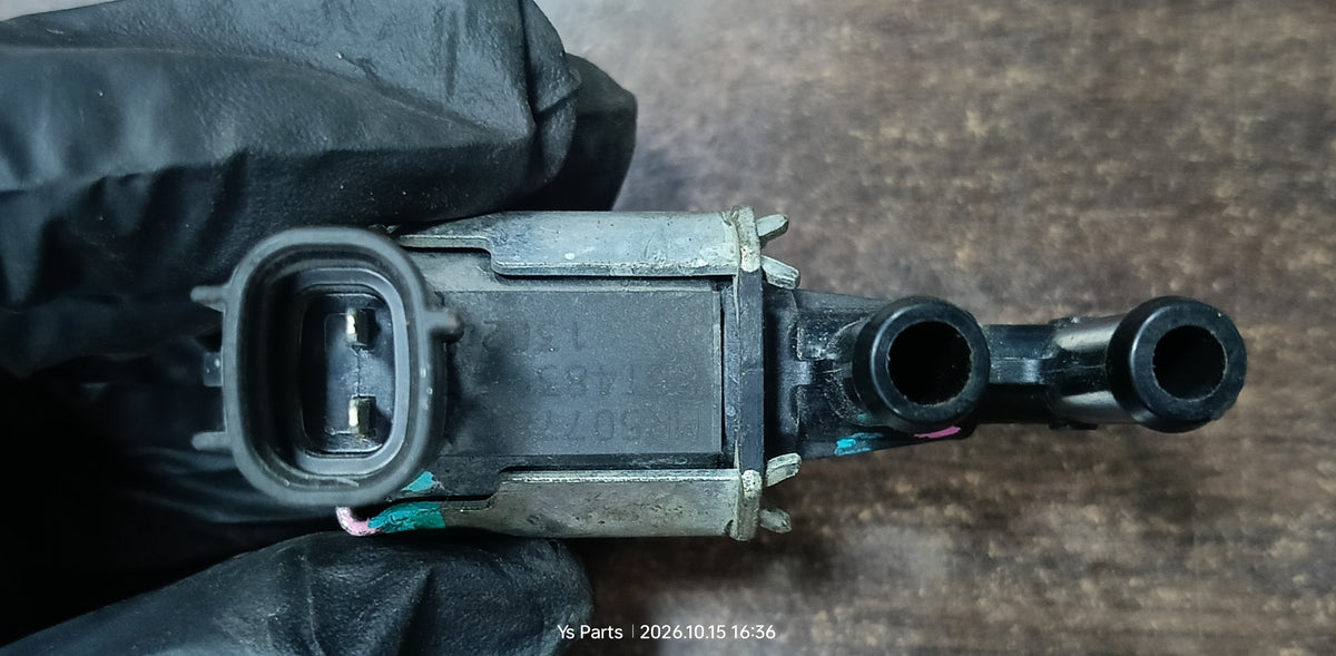 MITSUBISHI LANCER / ASX VACUUM VALVE (K5T48395)