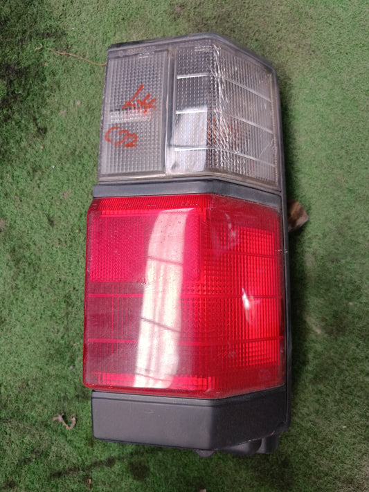 NISSAN VANETTE C22 TAIL LAMP LH (TL00215)