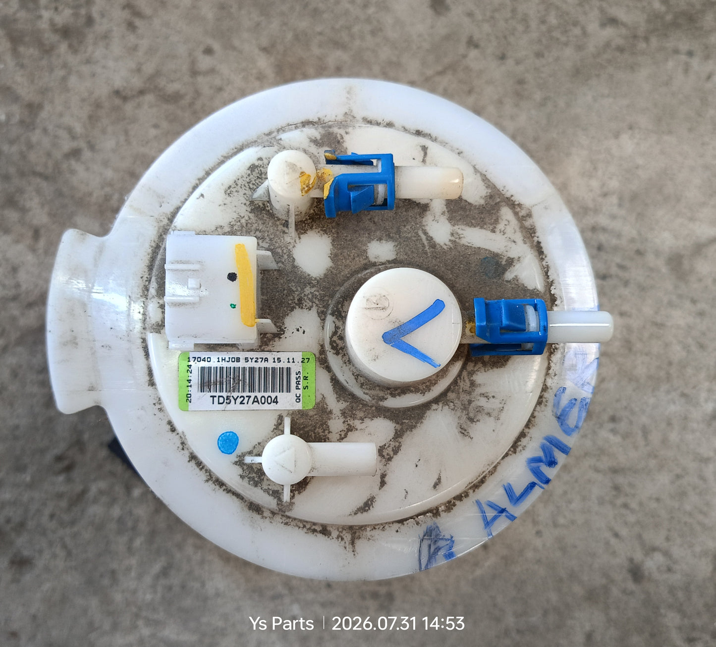 NISSAN SERENA FUEL PUMP (17040-1HJ0B)