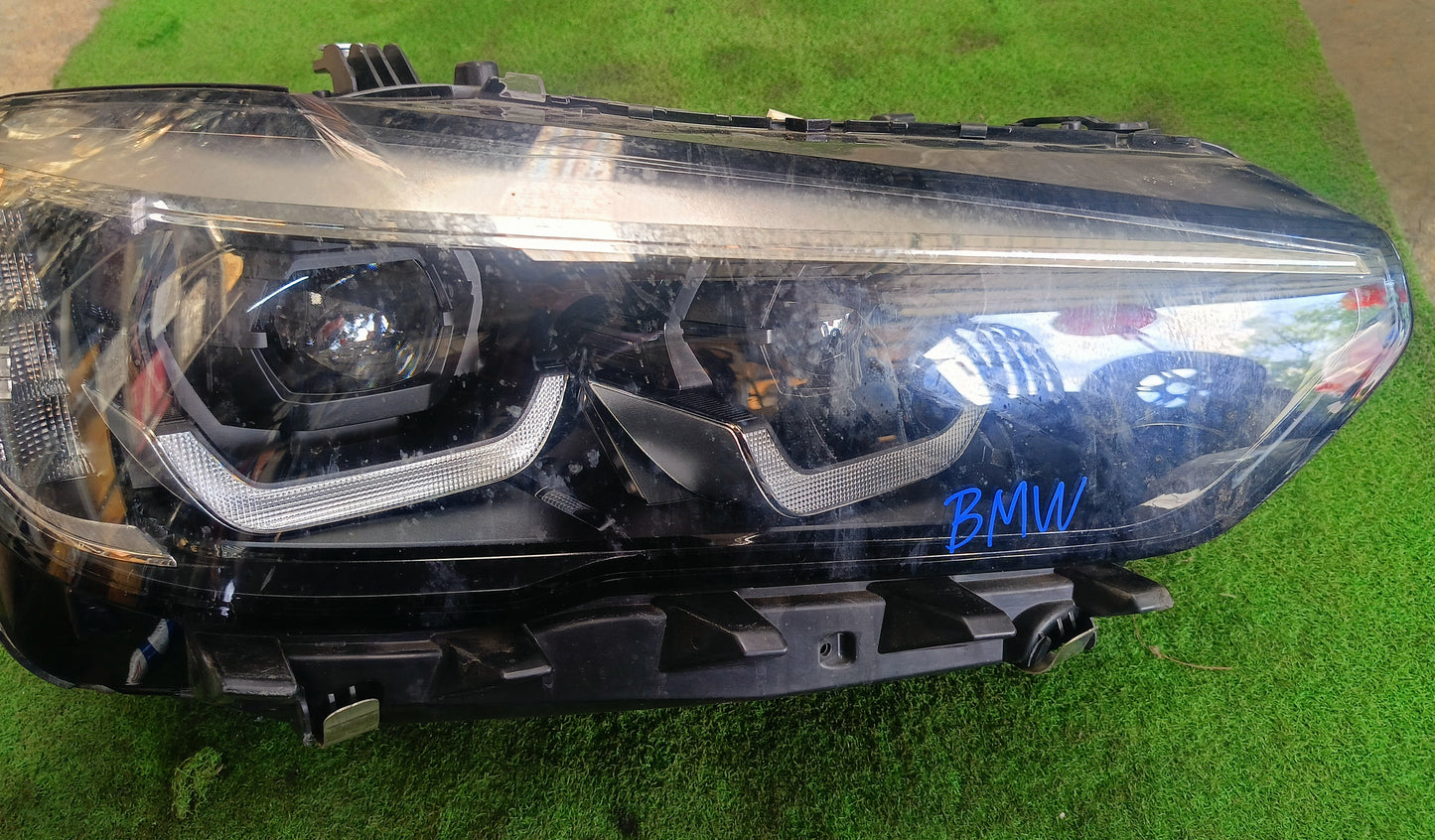 BMW X5 G05 / X6 G06 HEAD LAMP RH (O) (6002TA0380)