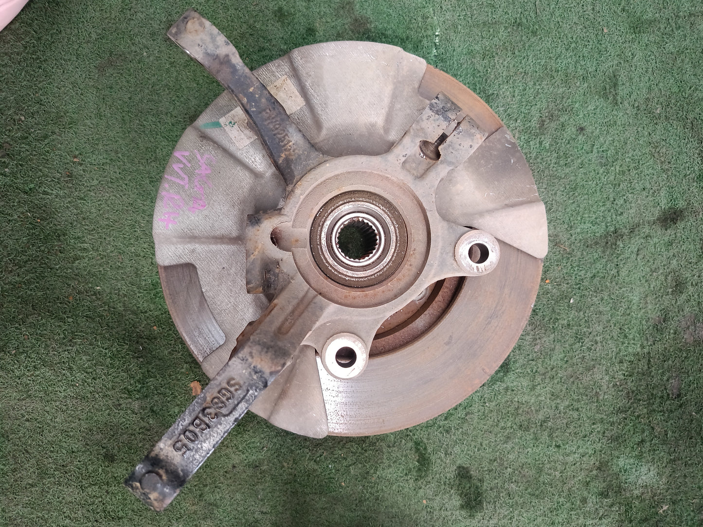 PROTON SAGA VVT KNUCKLE ARM RH (PW925155)