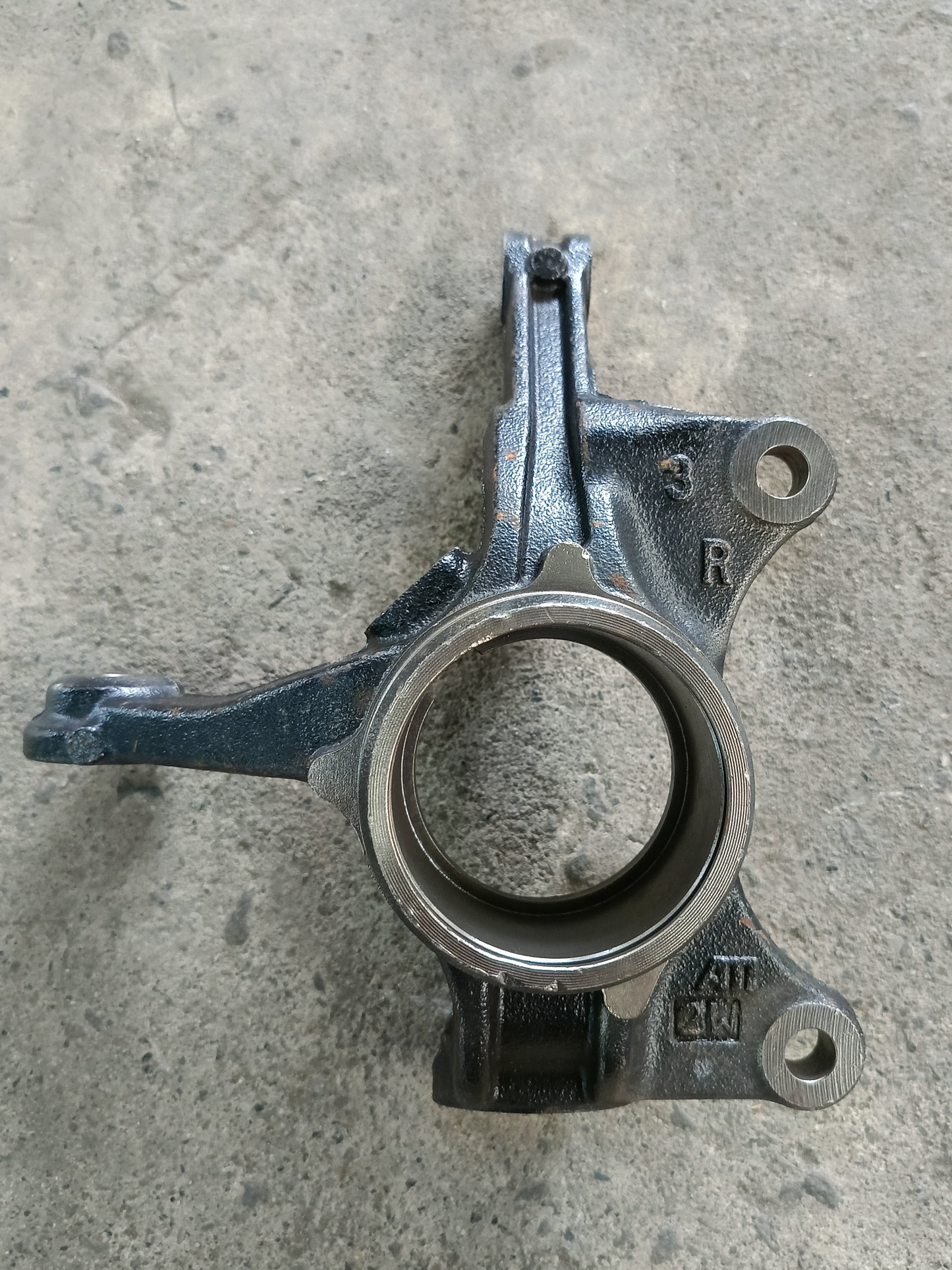 PERODUA AXIA 2023 KNUCKLE FRH (NEW) (43211-BZ540)