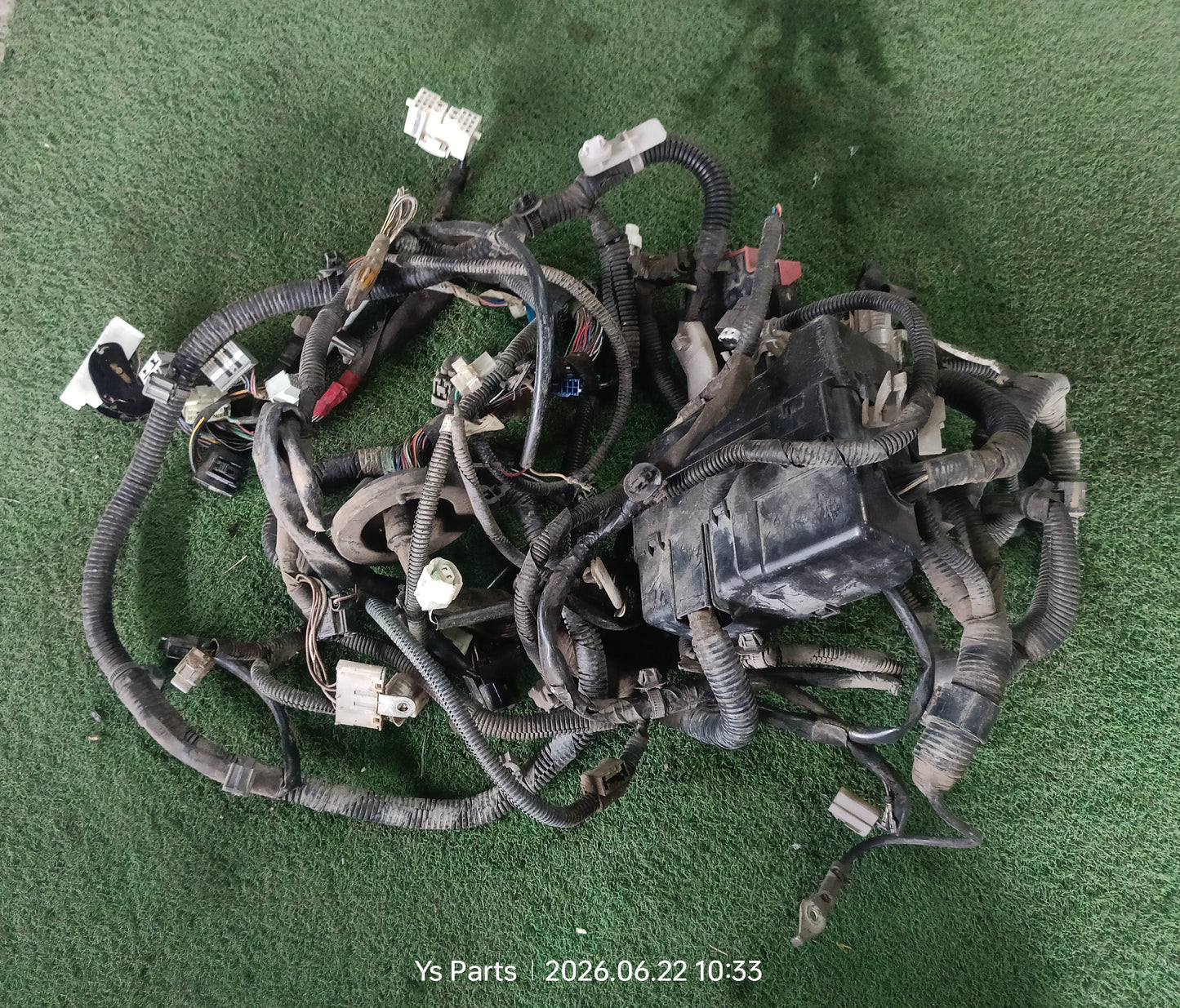 PERODUA BEZZA ENGINE & FUSEBOX WIRING (WRG0024)