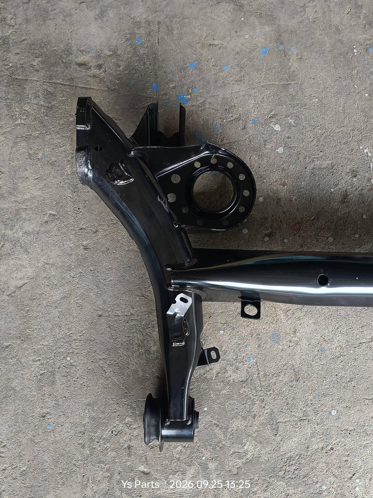 PERODUA AXIA 2014-2022 / BEZZA 2016-2023 REAR AXLE WITH ABS (NEW) (48710-BZ370)