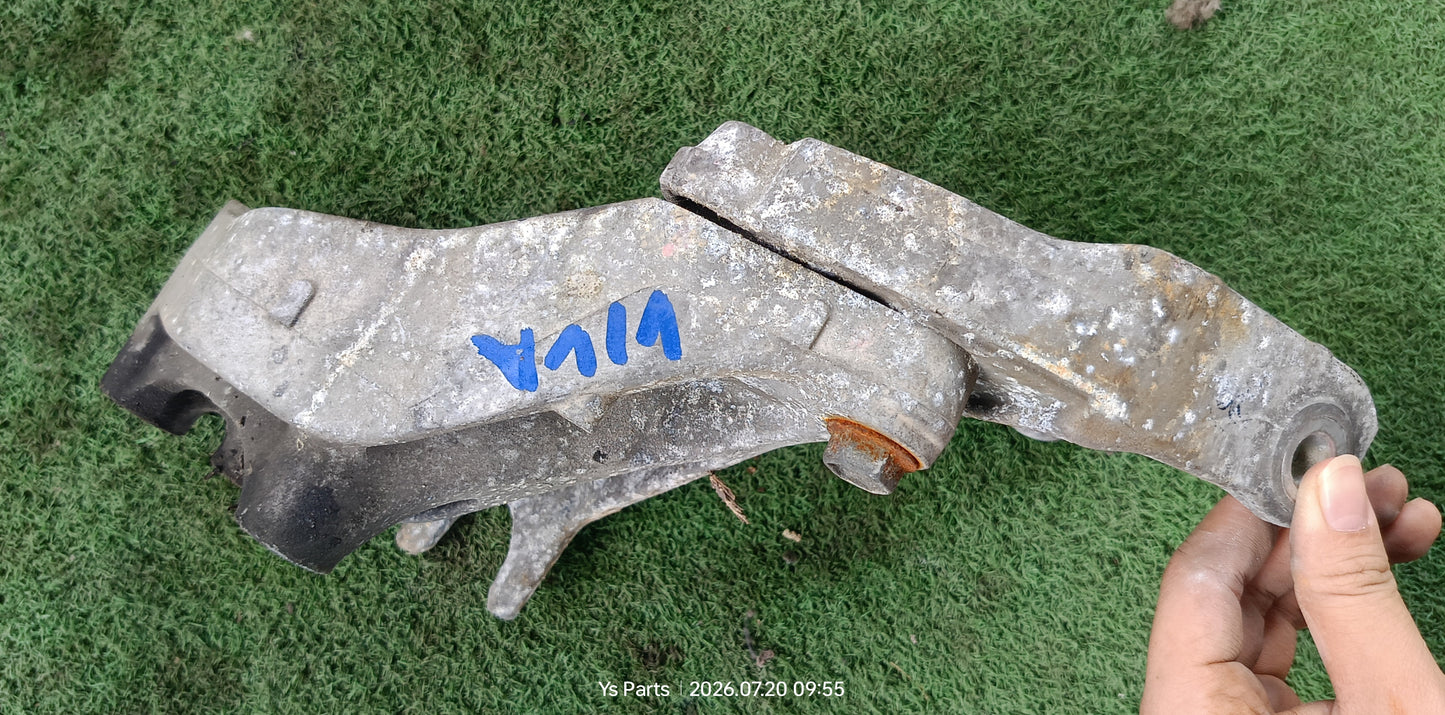PERODUA VIVA ENGINE MOUNTING (EM0083)