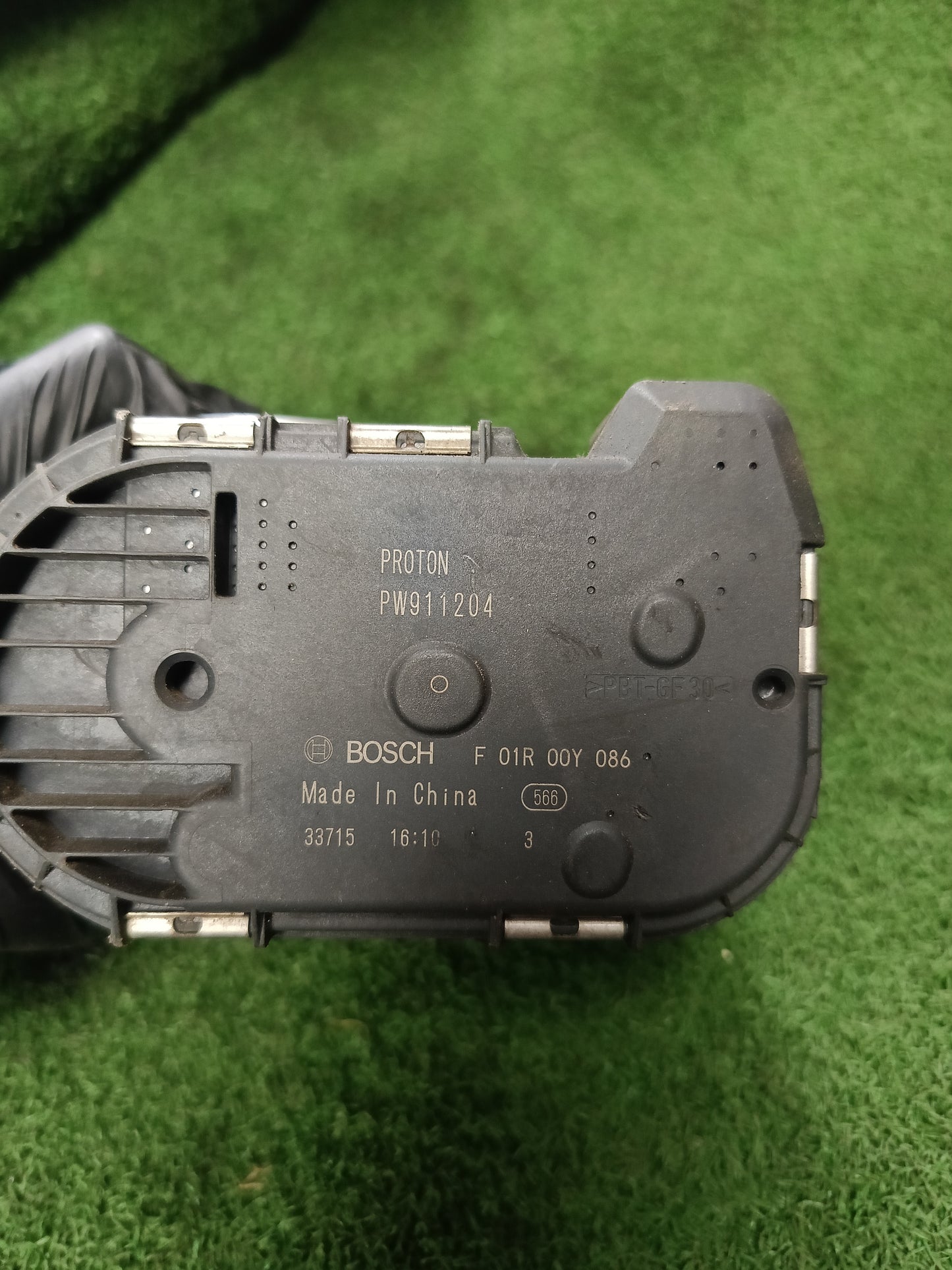 PROTON NEW PERSONA THROTTLE BODY (PW911204)