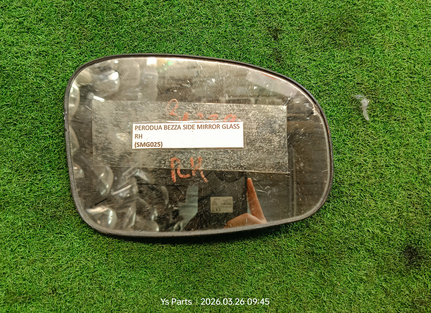 PERODUA BEZZA SIDE MIRROR GLASS RH (SMG025)