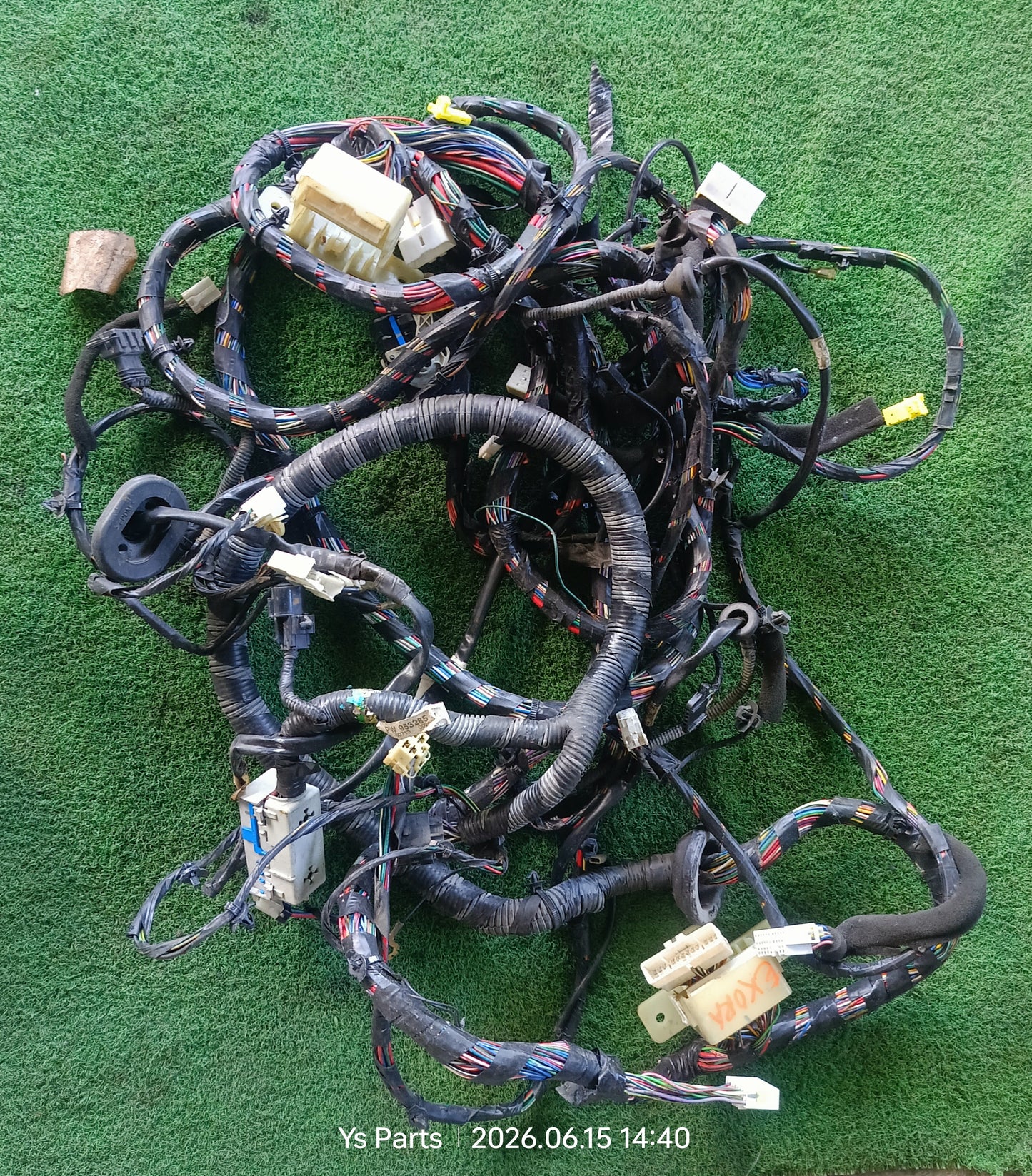 PROTON EXORA DASHBOARD WIRING (LOWER) (PW953285)