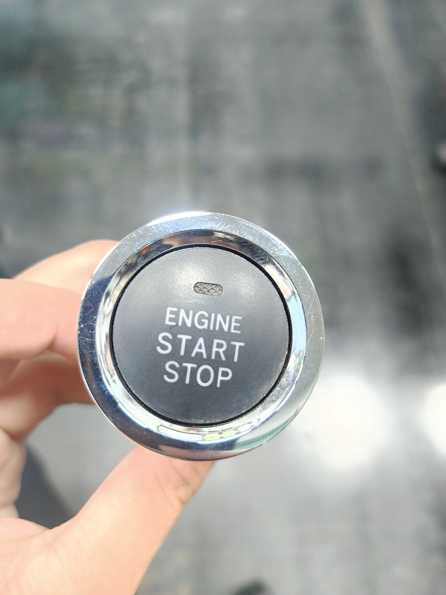 TOYOTA AVANZA PUSH START BUTTON (15G299)