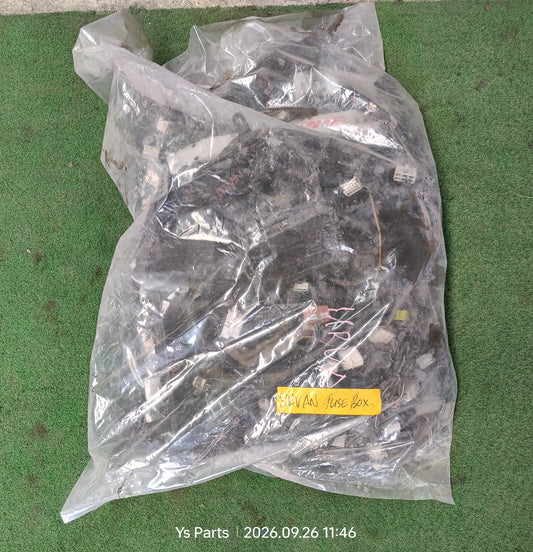 NISSAN URVAN FUSEBOX WIRING (WRG0122)