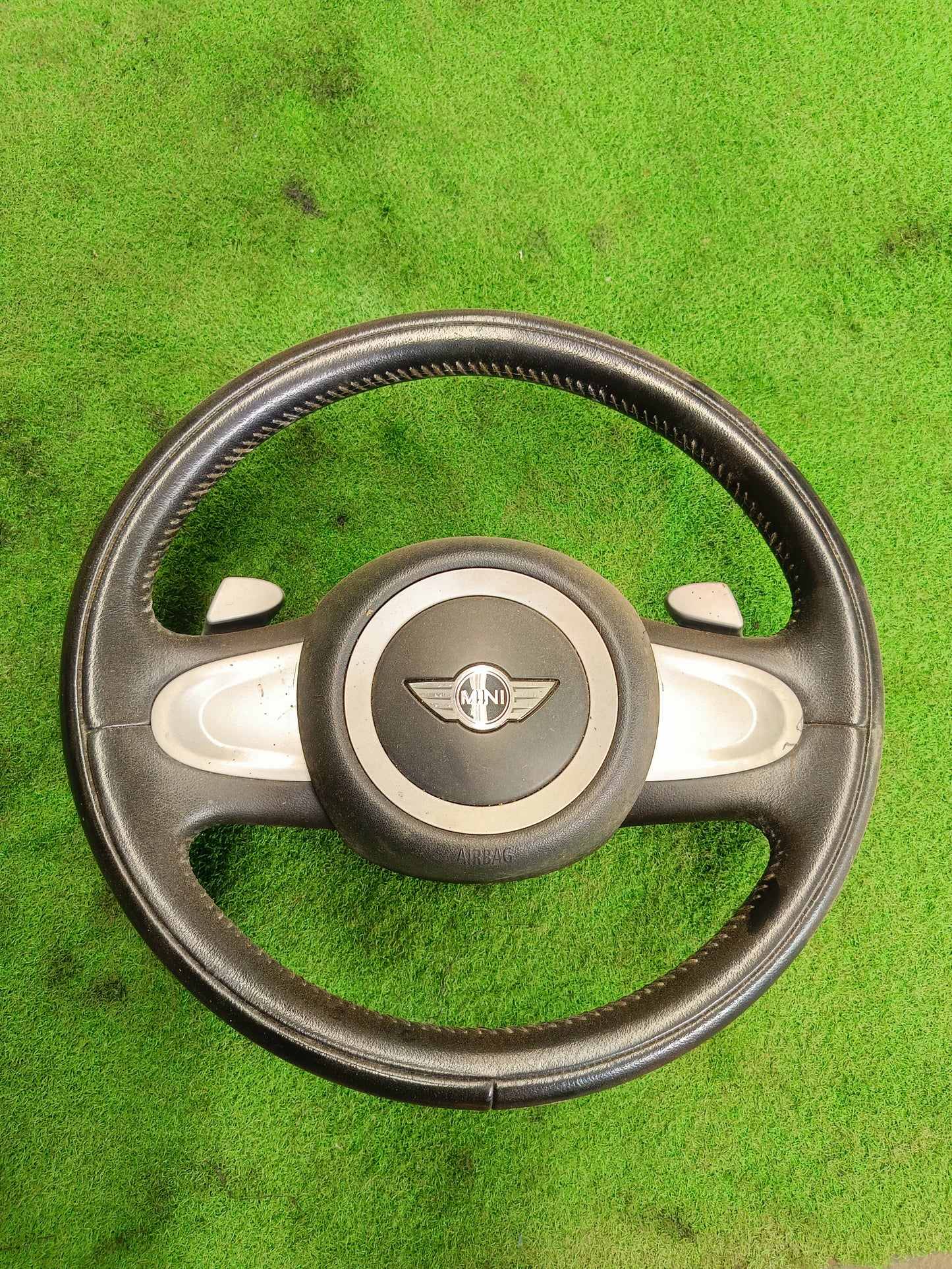 MINI COOPER STEERING WHEEL (SW00113)