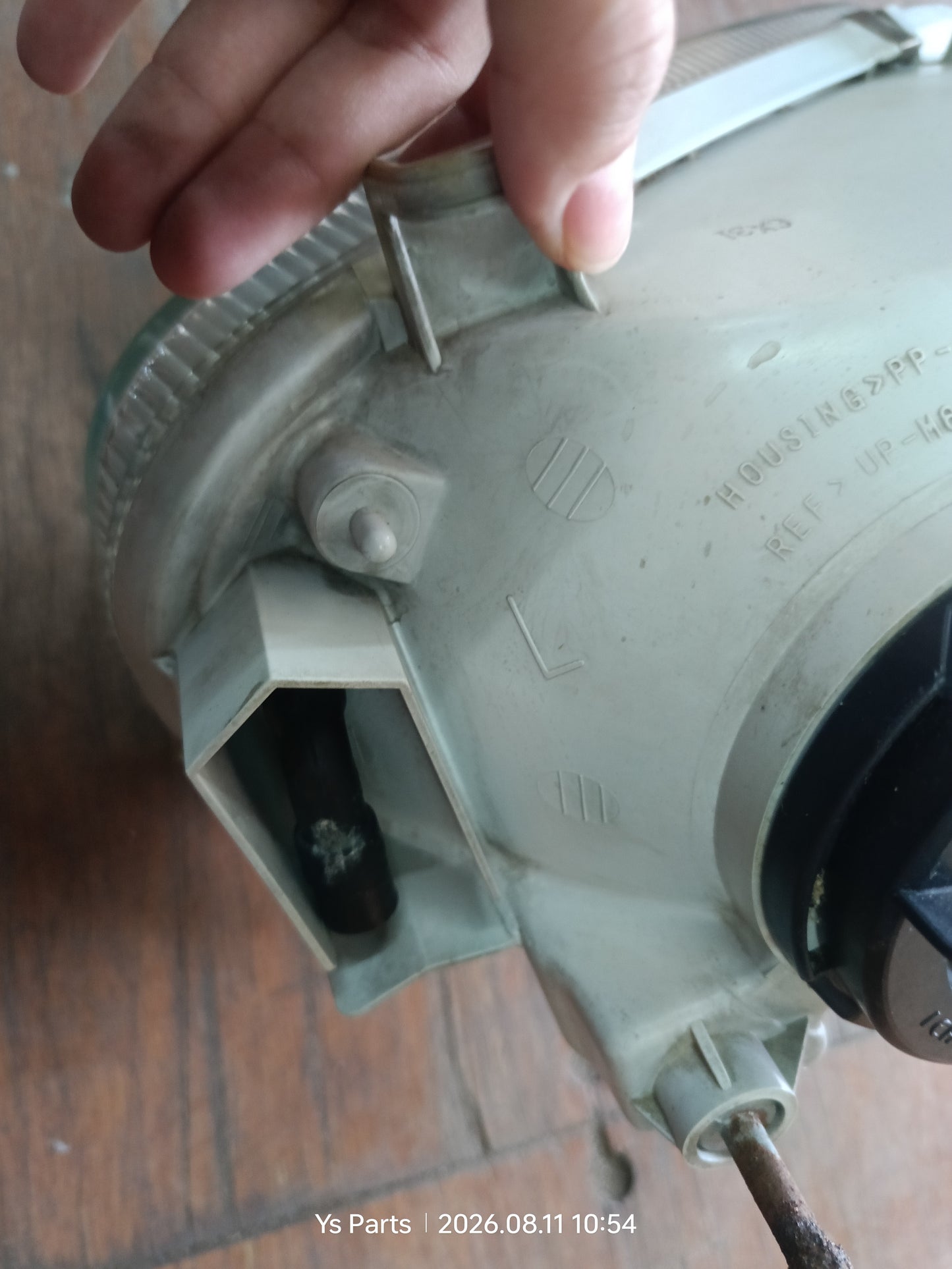 TOYOTA RAV4 HEAD LAMP LH (NEW ORI) (81150-42080)