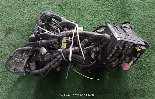 MITSUBISHI ASX AT FUSEBOX WIRING (WRG0068)