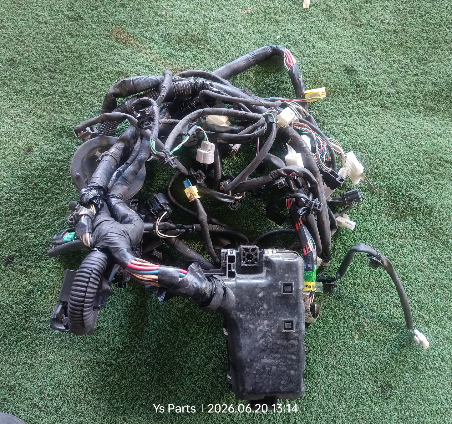 PERODUA AXIA AT FUSEBOX WIRING (82111-BY023)