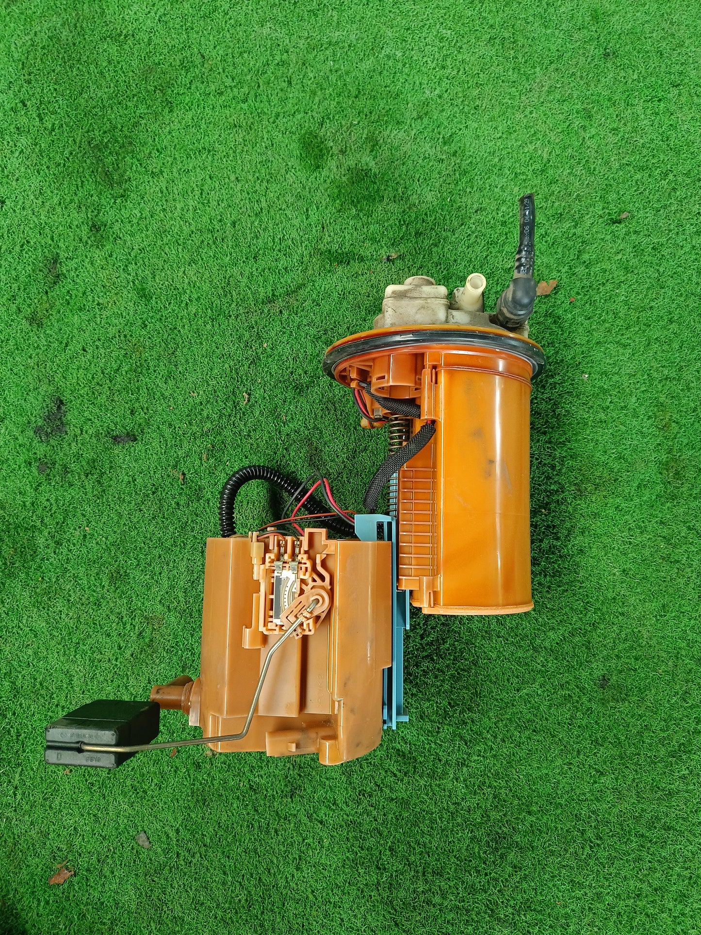 TOYOTA ESTIMA ACR50 FUEL PUMP (77020-28100)