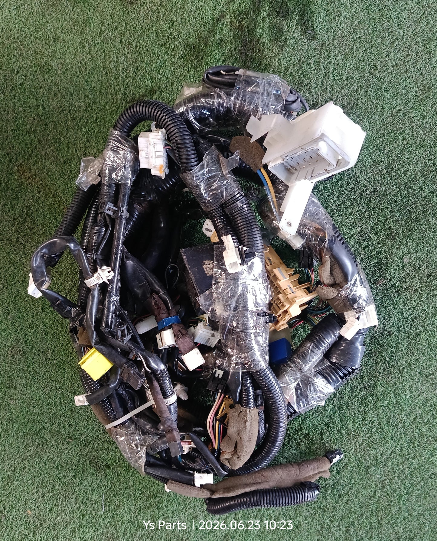 NISSAN ALMERA DASHBOARD WIRING (WRG0035)
