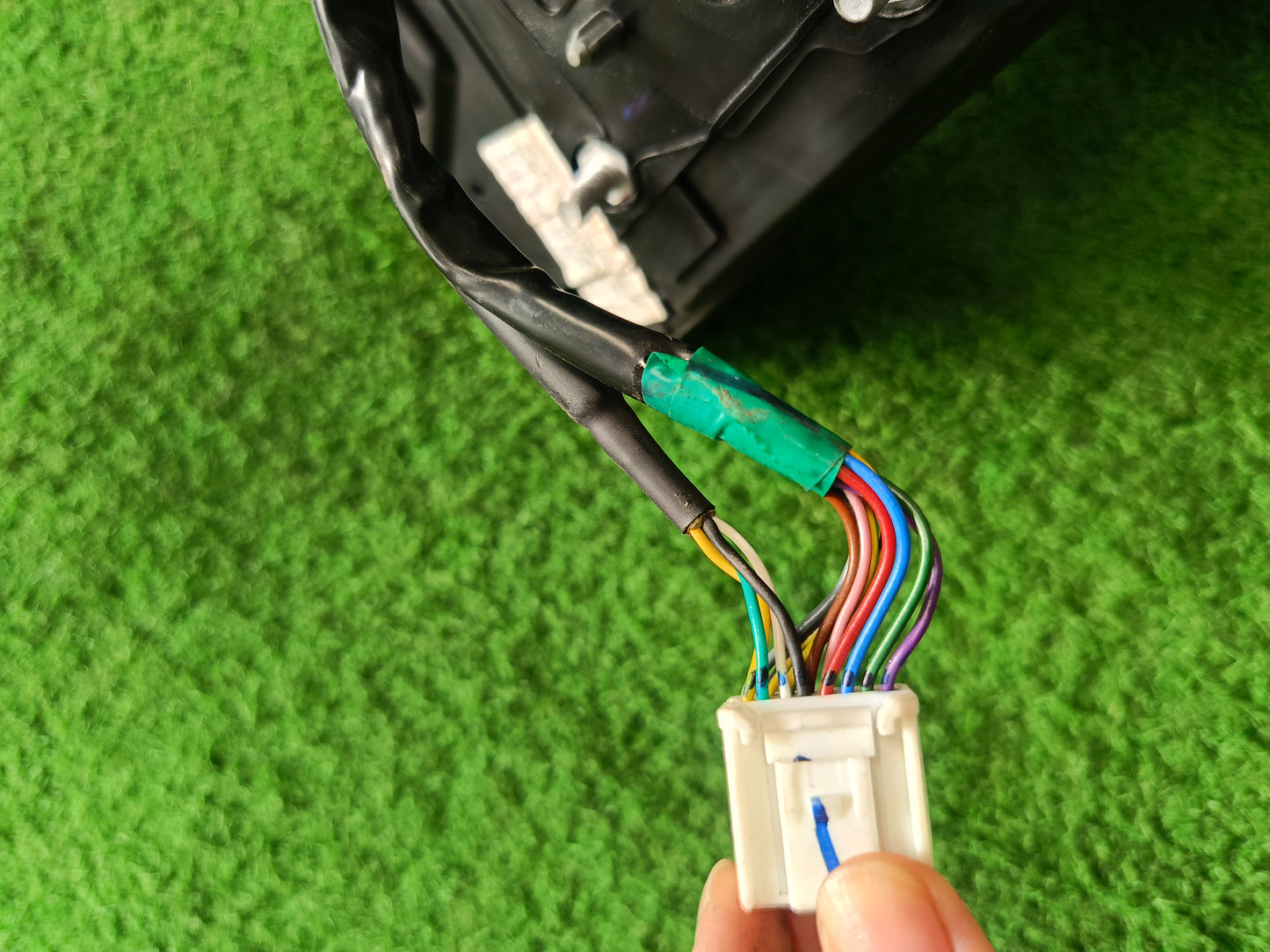 PROTON X50 2021 SIDE MIRROR 13 WIRE RH BLACK (SM10018)