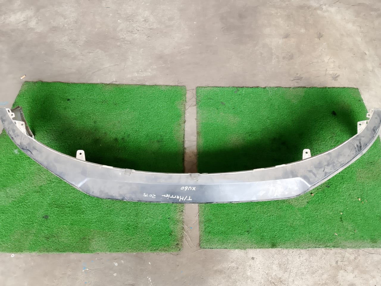 TOYOTA HARRIER FRONT BUMPER SKIRT (FS0001)