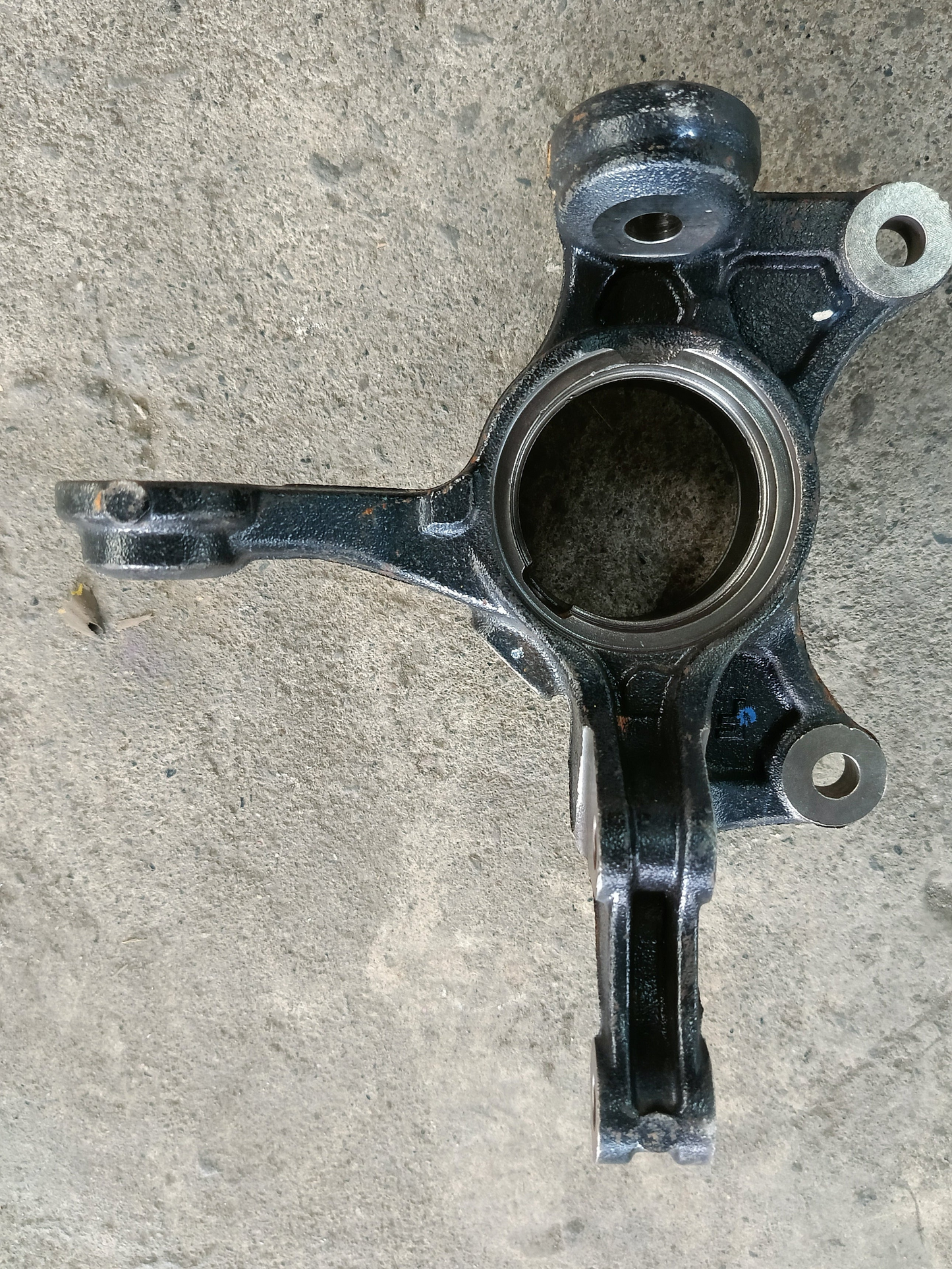 PERODUA AXIA 2023 KNUCKLE FRH (NEW) (43211-BZ540)