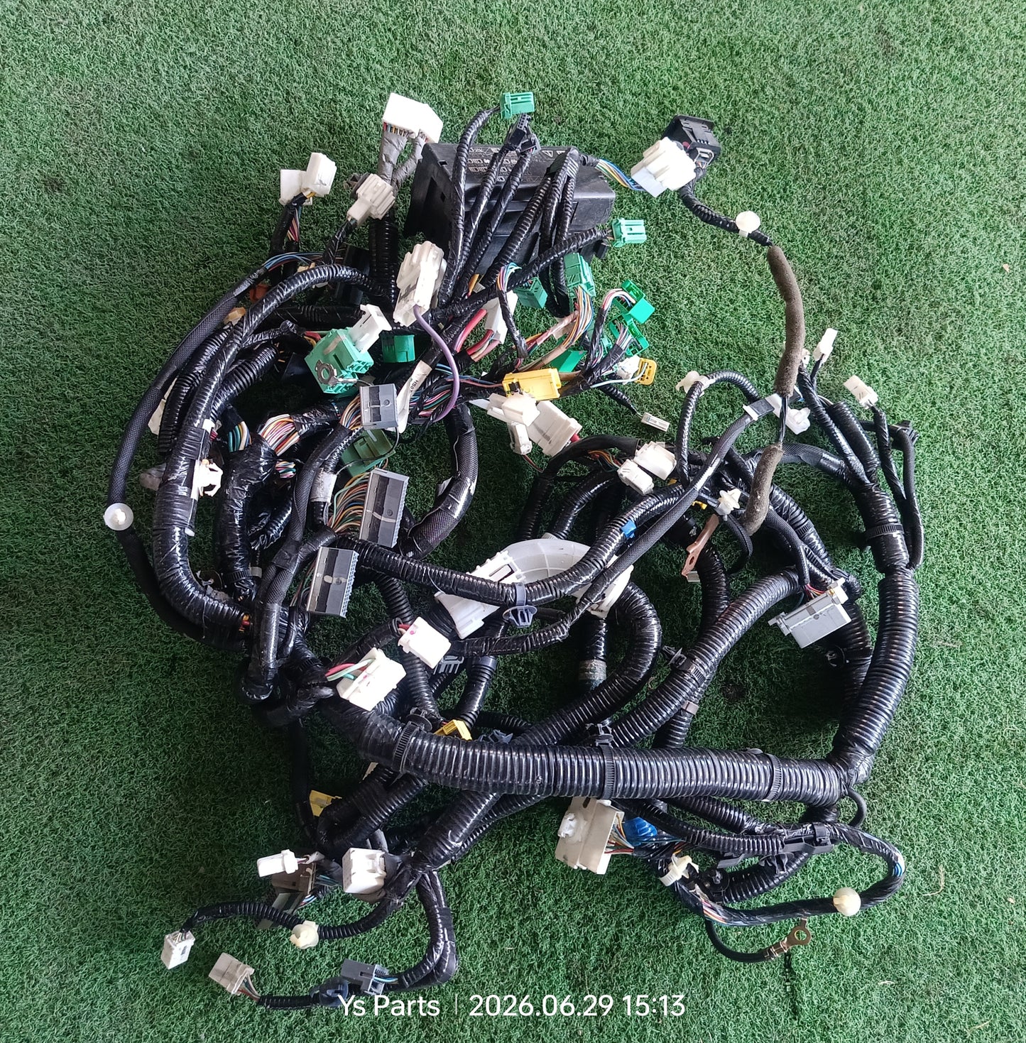 HONDA HRV DASHBOARD WIRING (WRG0052)