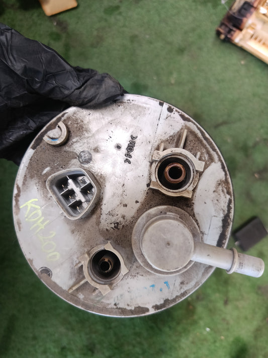 TOYOTA HIACE KDH200 FUEL PUMP (FP00003)