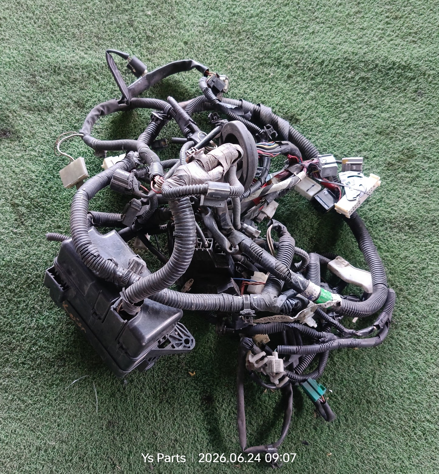 PERODUA KELISA FUSEBOX WIRING (82111-BZ160 H)