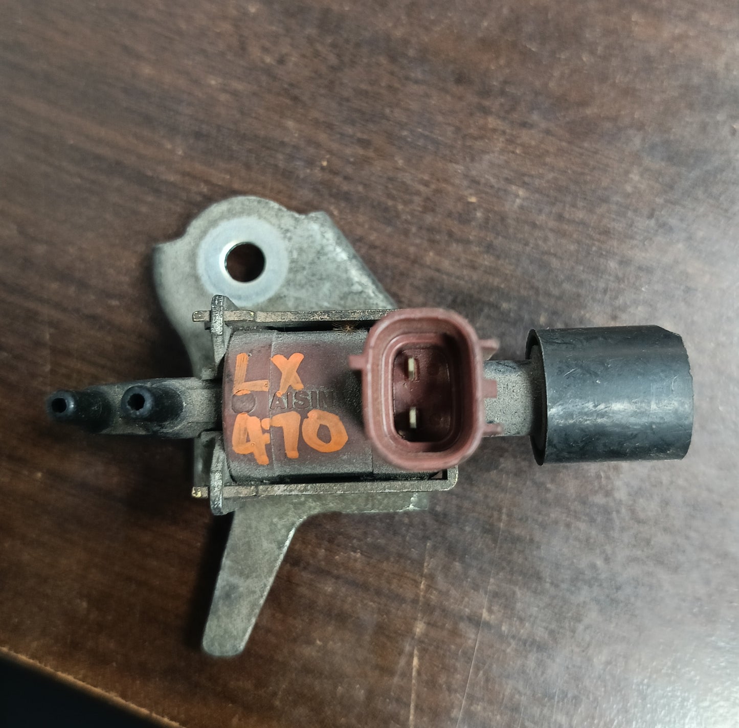 TOYOTA CAMRY LX470 VACUUM VALVE SENSOR (25860-46010)
