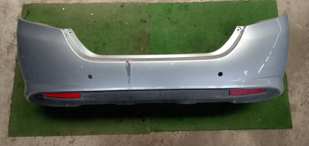Bezza Poster Rear Silver R PERODUA BEZZA REAR BUMPER SILVER (RB00028) – YS PARTS