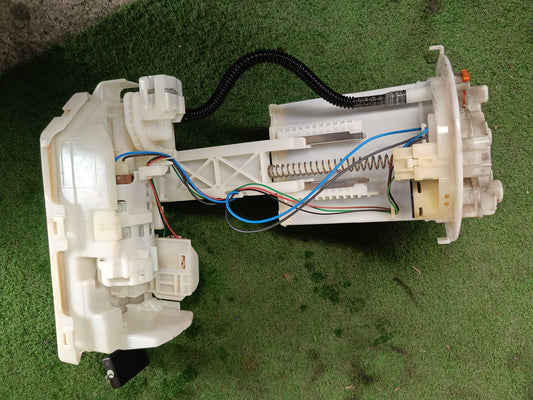 TOYOTA CORROLA CROSS FUEL PUMP (77020-0A030)