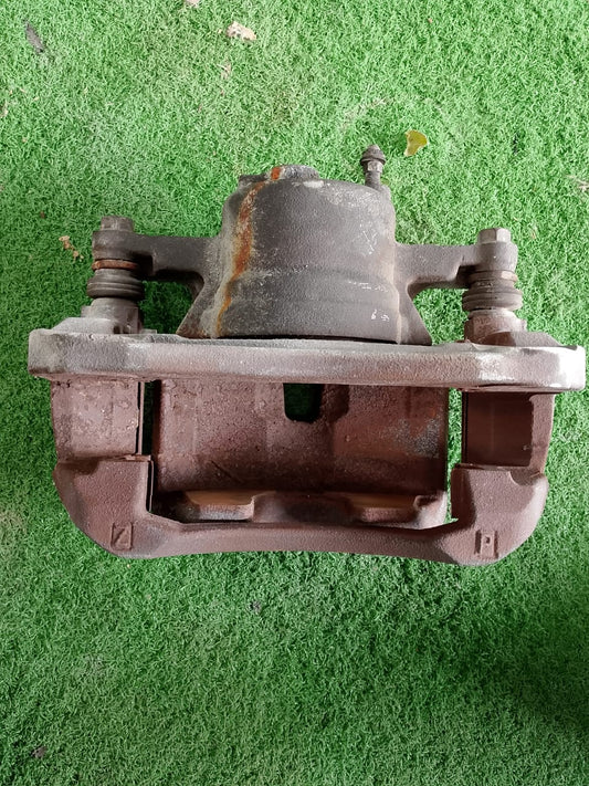 TOYOTA ESTIMA ACR50 BRAKE CALIPER RH (U) (BC138)