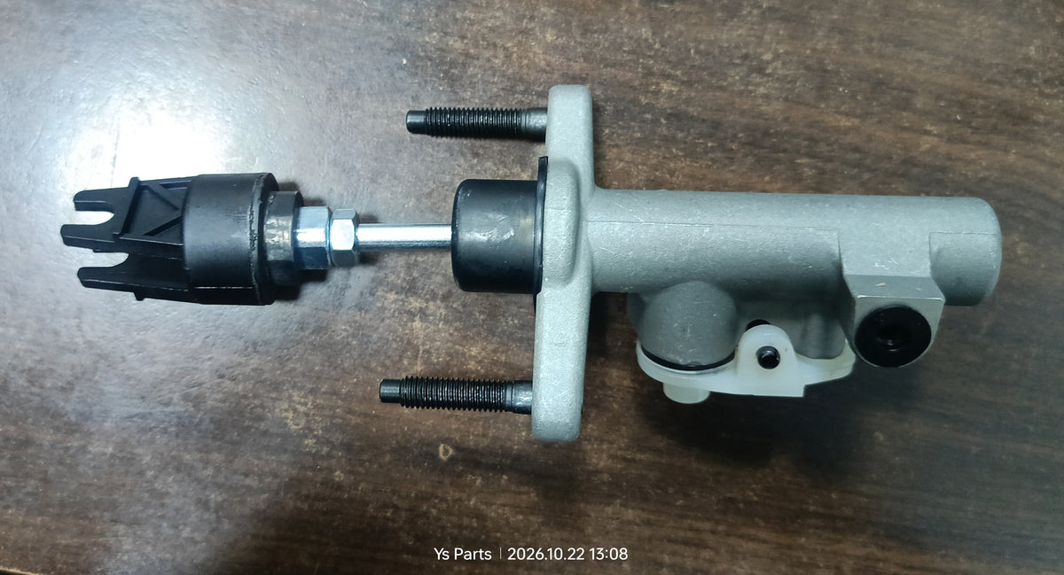 TOYOTA HILUX VIGO KUN26 CLUTCH PUMP HYDRAULICS (31420-0K030)