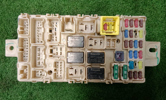 MITSUBISHI MIRAGE FUSE BOX CABIN (FSB0025)
