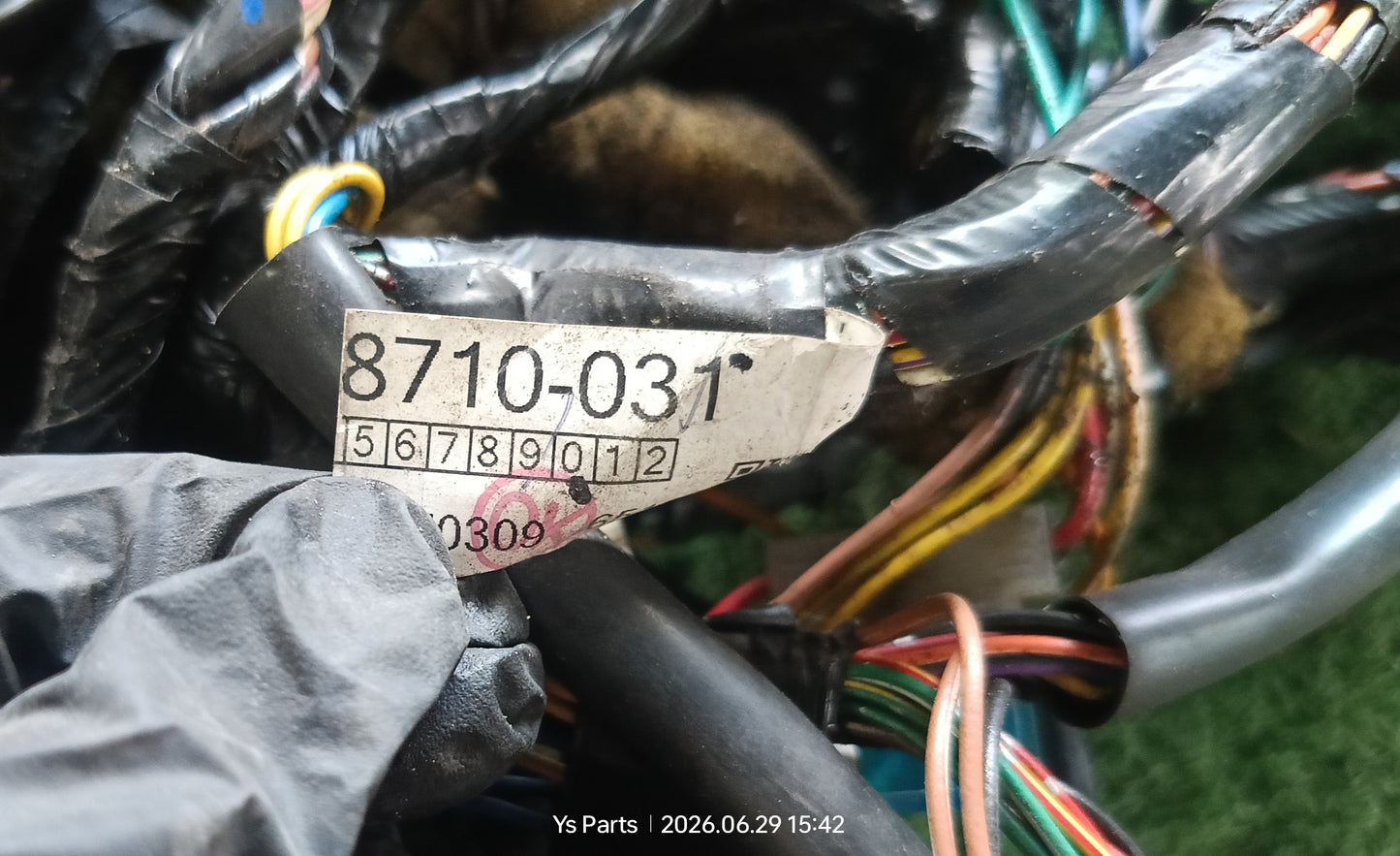 ISUZU DMAX DASHBOARD WIRING (898061-8710-031)