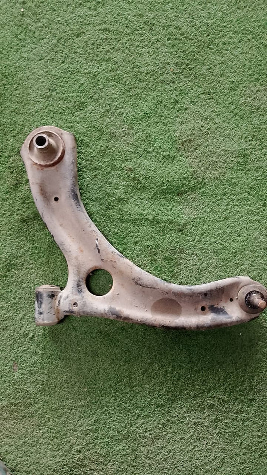 PERODUA AXIA LOWER ARM RH (U) [LAM054]