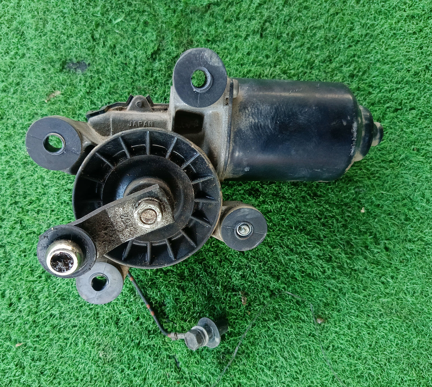 PERODUA VIVA 1.0 WIPER MOTOR (WM00011)