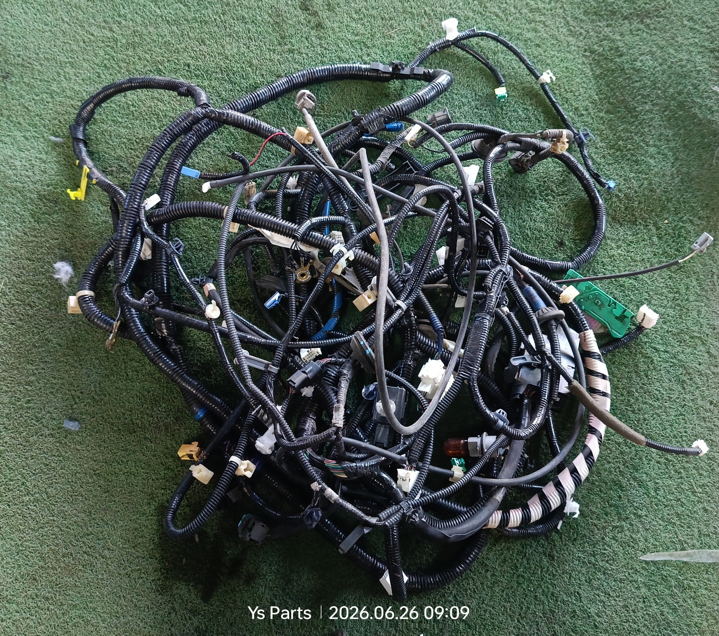 HONDA HRV LOWER WIRING (WRG0050)