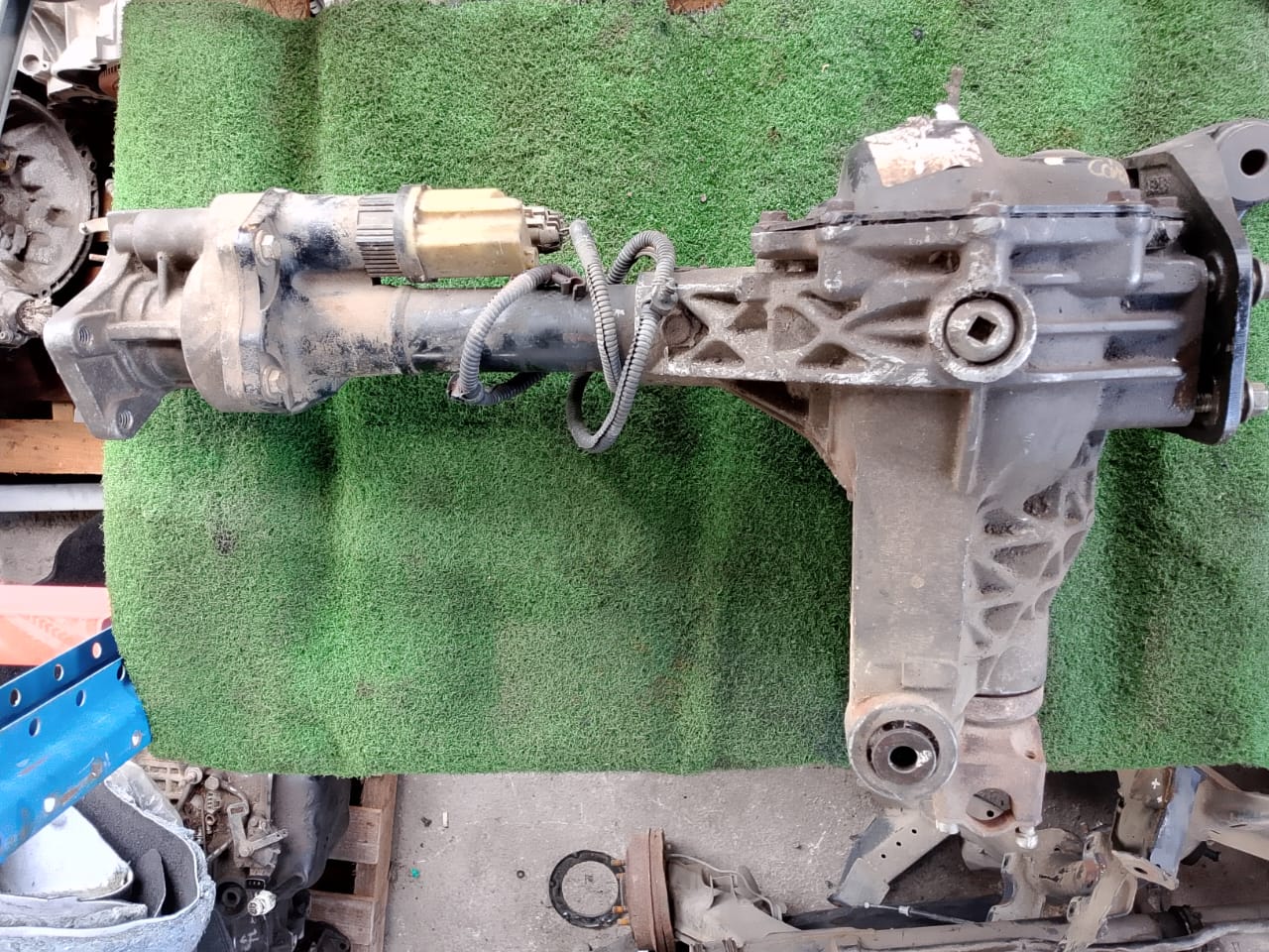 CHEVROLET COLORADO FRONT AXLE (FA00007)