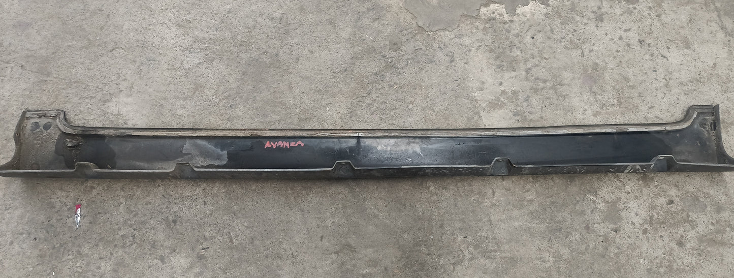 TOYOTA AVANZA SIDE SKIRT RH (SS014)