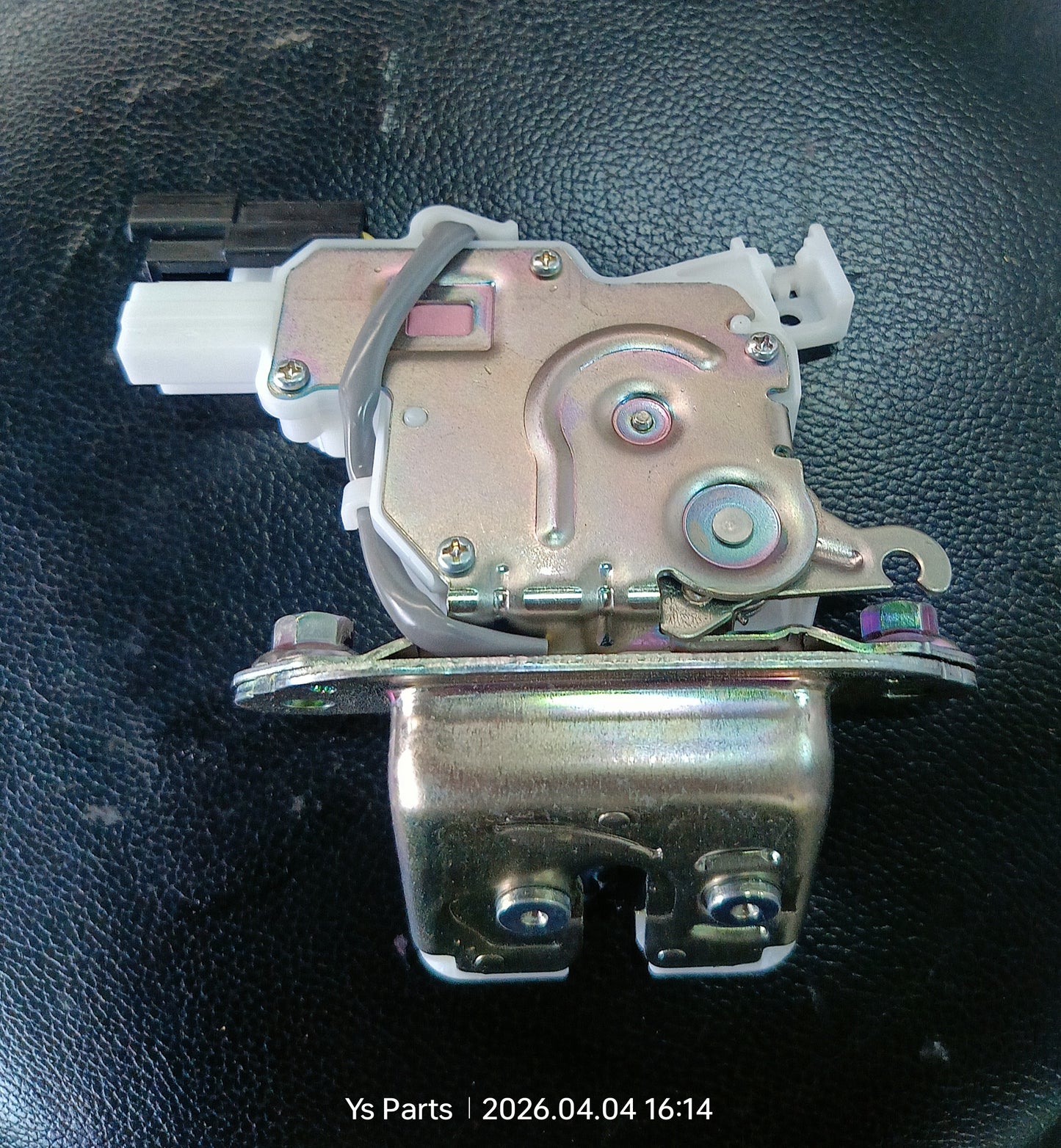 PERODUA AXIA 2017 TAIL GATE LOCK ACTUATOR (NEW) (69350-BZ210)