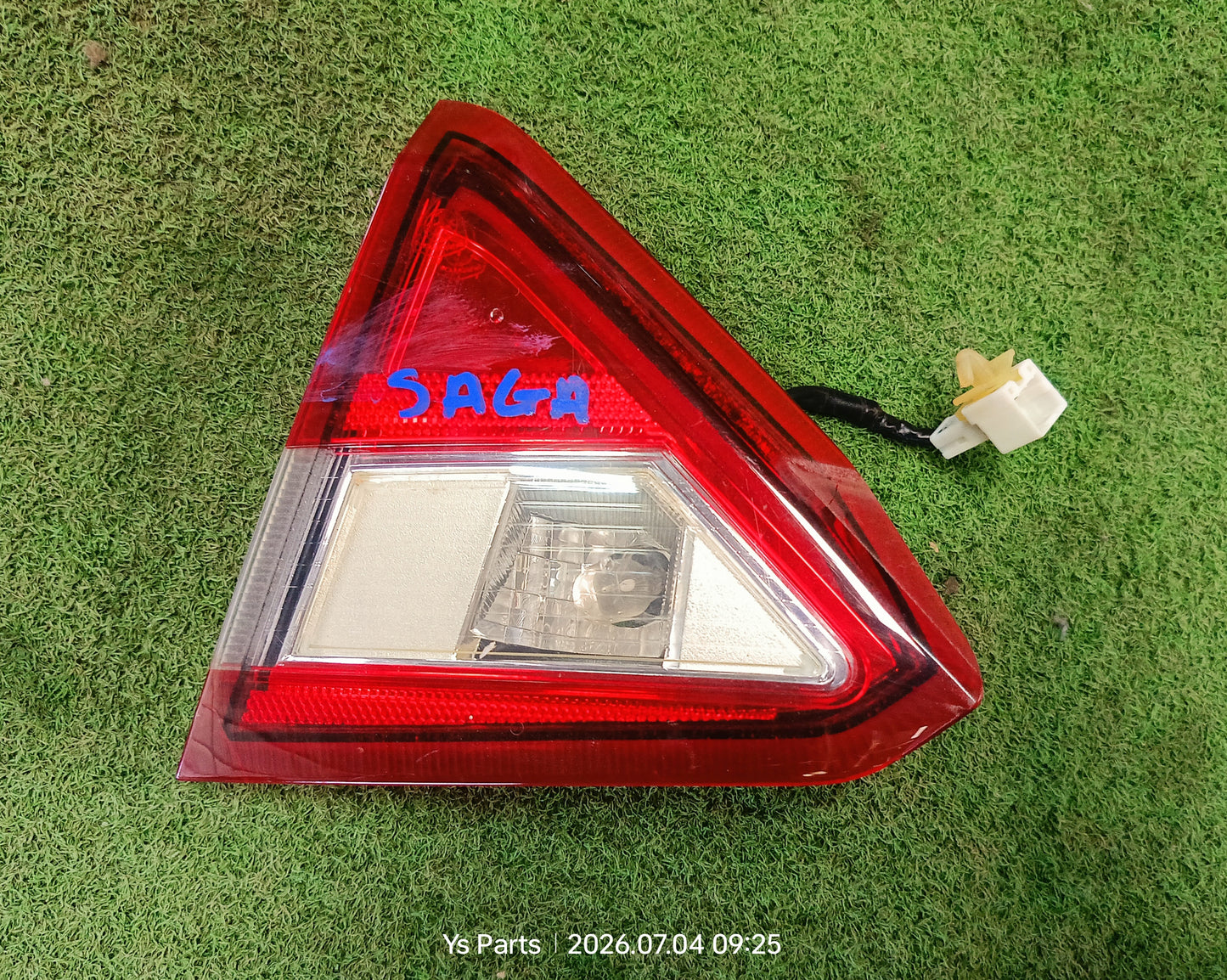 PROTON SAGA VVT TAIL LAMP RH (PW952988)