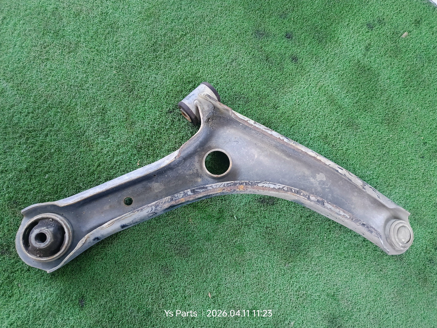 MITSUBISHI XPANDER LOWER ARM RH (LAM067)