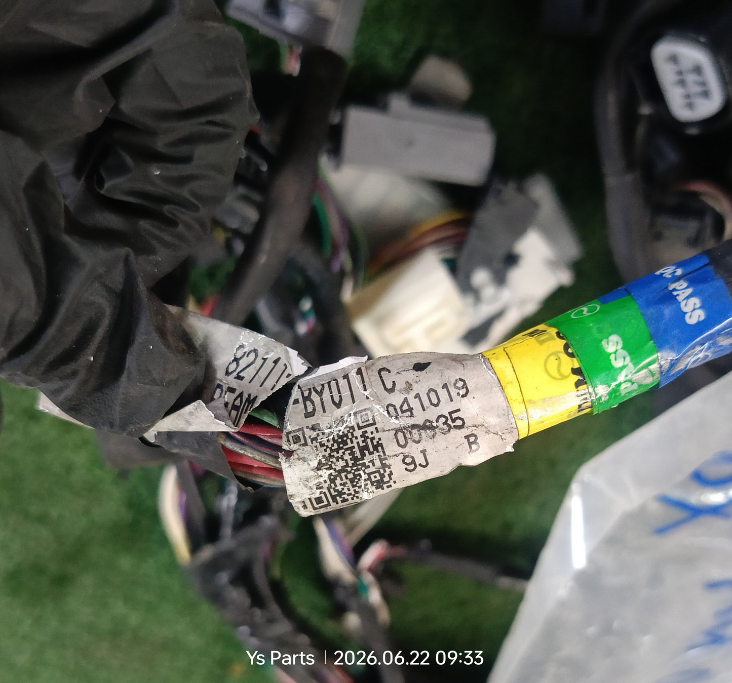PERODUA BEZZA 1.3 FUSEBOX WIRING (82111-BY011 C)