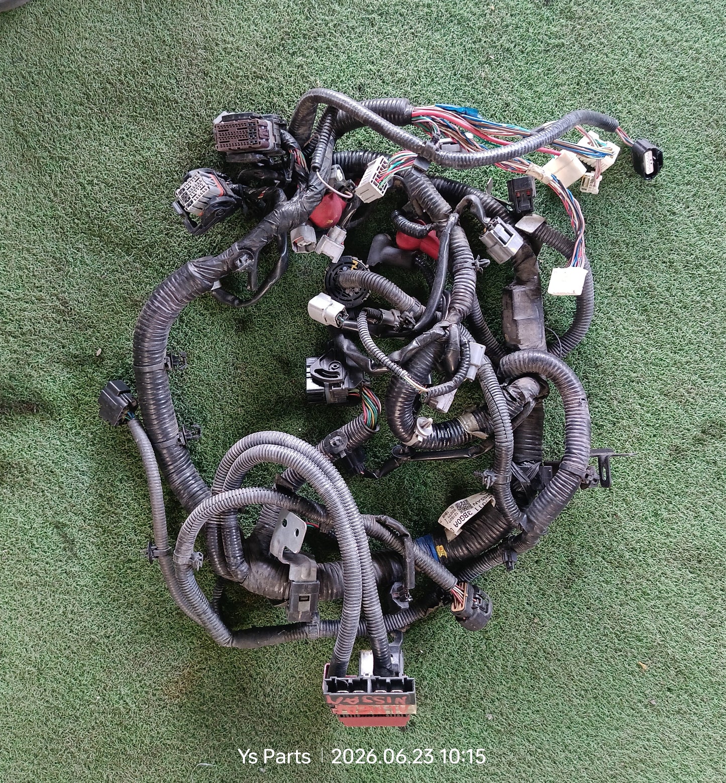 NISSAN ALMERA ENGINE WIRING (24011-3BG0A 060000)