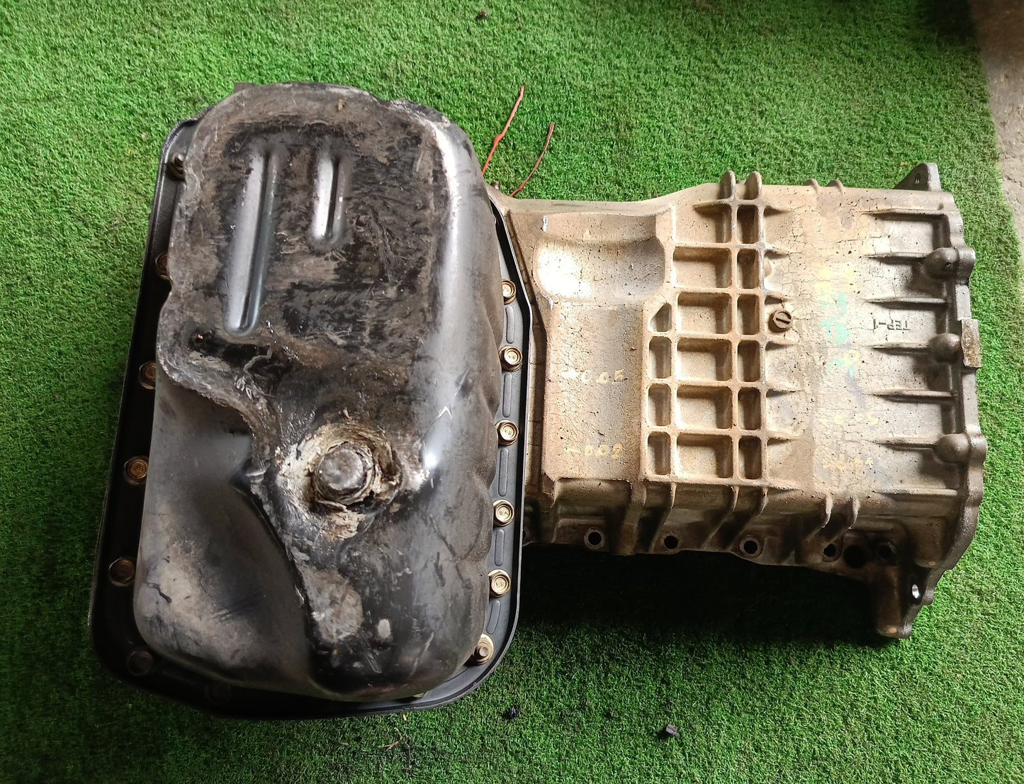 ISUZU D-MAX VCROSS ENGINE OIL SUMP (OSP00027)