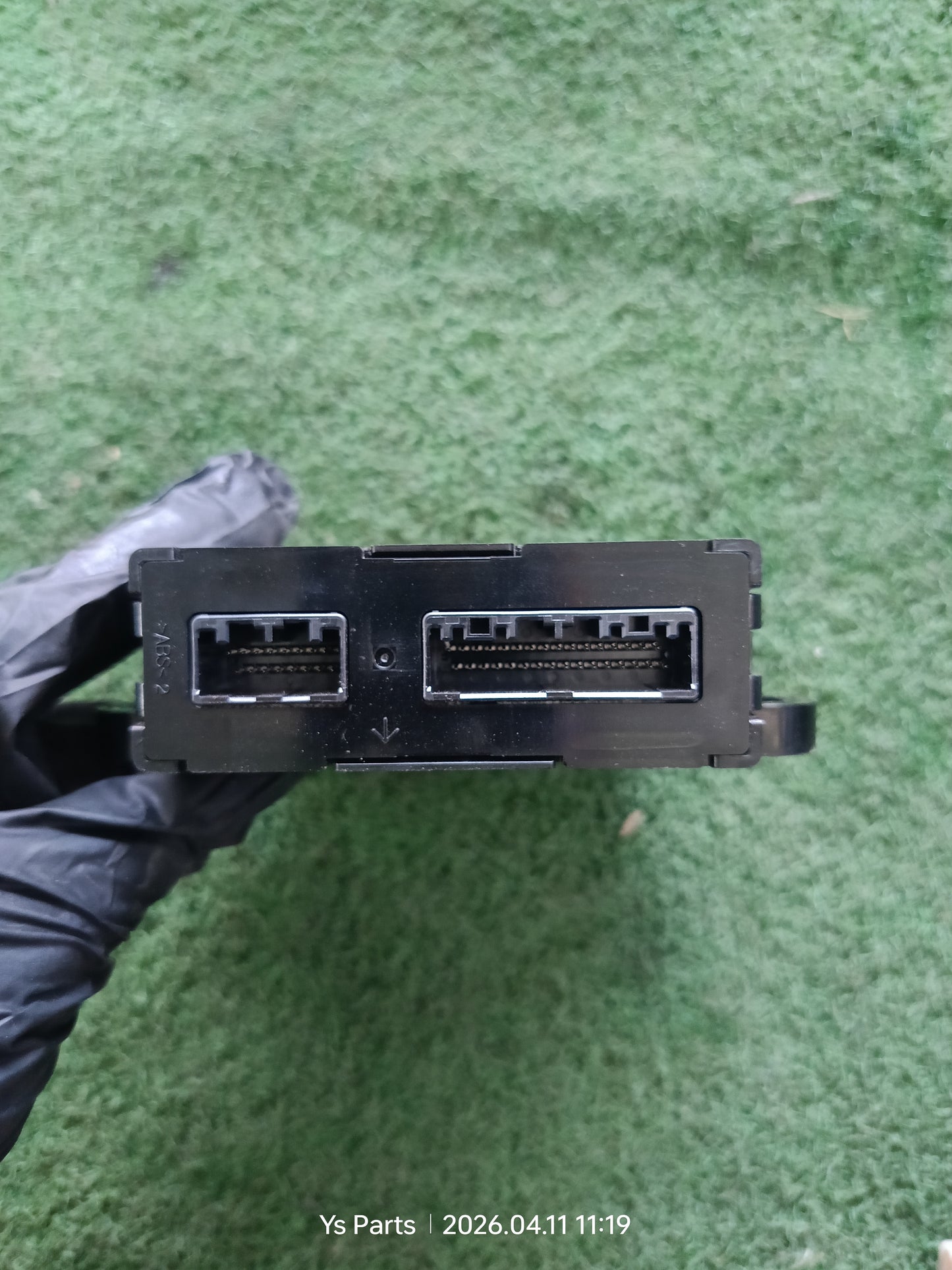 MITSUBISHI XPANDER KEYLESS MODULE CONTROL UNIT ECU (8637C156)