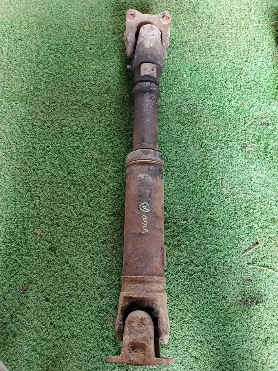 TOYOTA HILUX VIGO LONG SHAFT AUTO (LS0029)