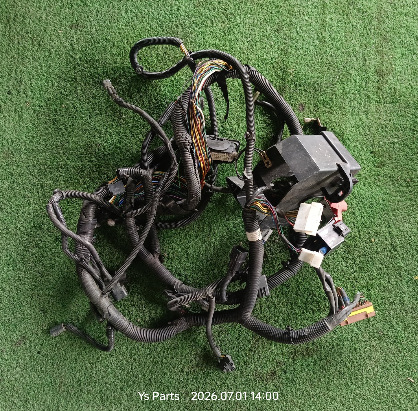 PROTON SAGA VVT FUSEBOX WIRING (PW953061)