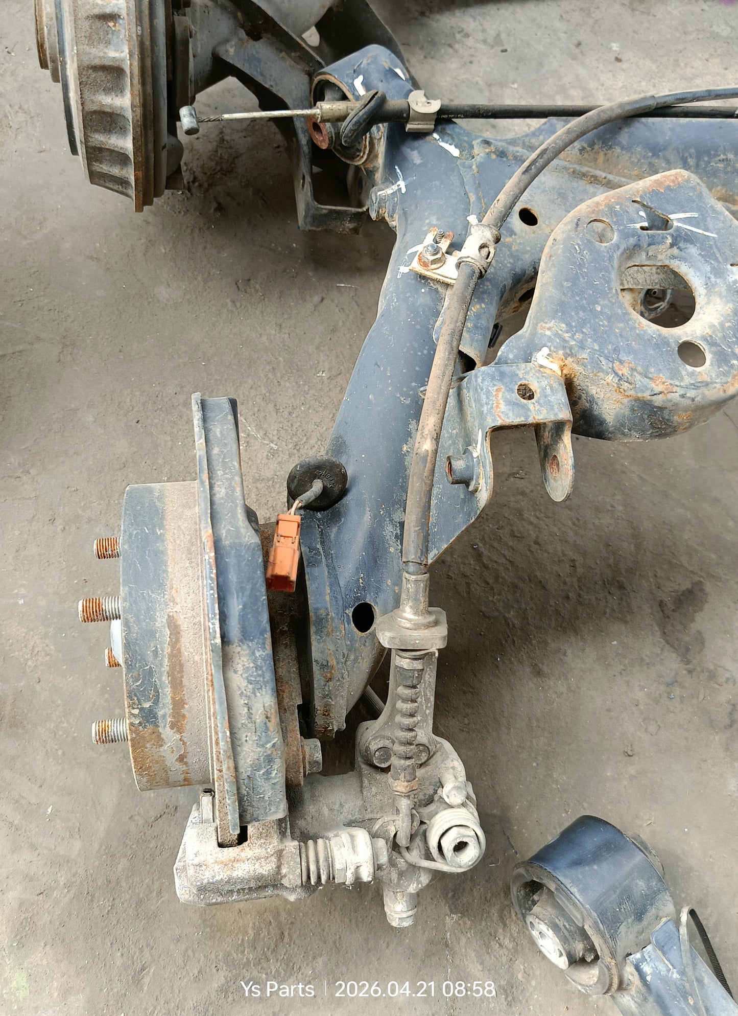 HONDA CITY GM8 REAR AXLE (RA0008)
