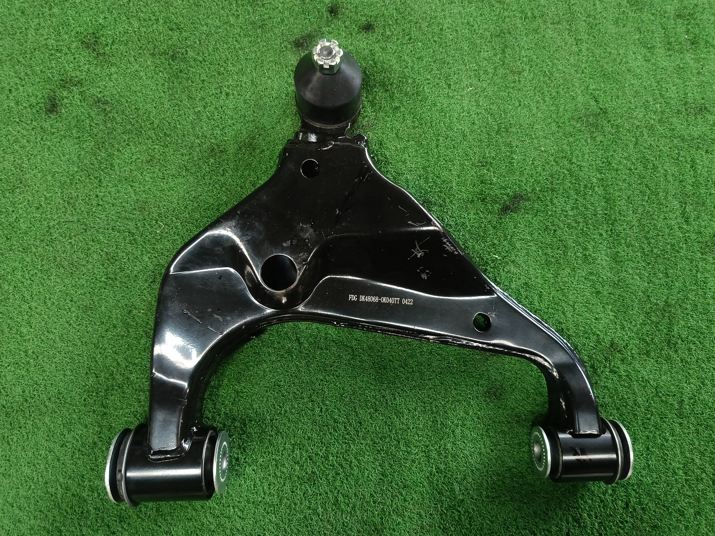 TOYOTA HILUX VIGO KUN25 LOWER ARM FRH (DK48068-0K040TT)