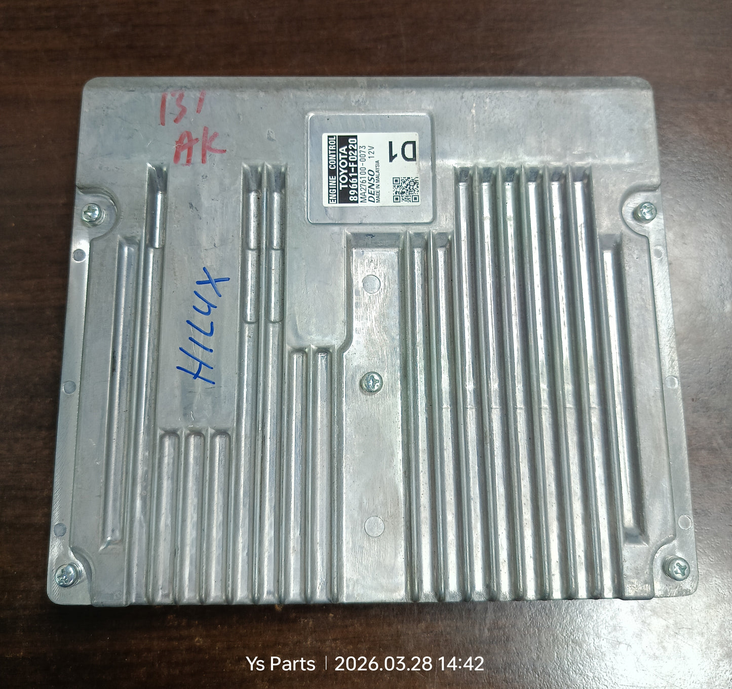 TOYOTA HILUX ENGINE CONTROL UNIT ECU (89661-F0220)